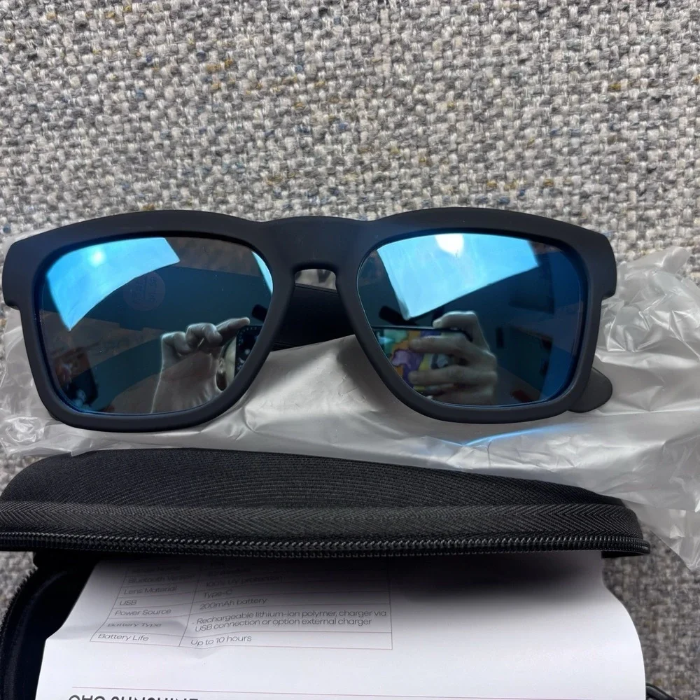 Oho Sunshine Smart Glasses 5.2 Wireless Elite Model w Case & Cloth Black